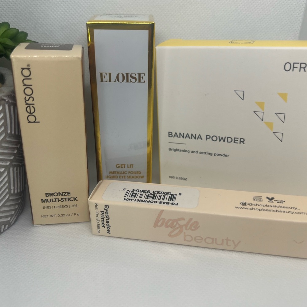 Makeup Bundle-OFRA, Persona, Basic Beauty, Eloise